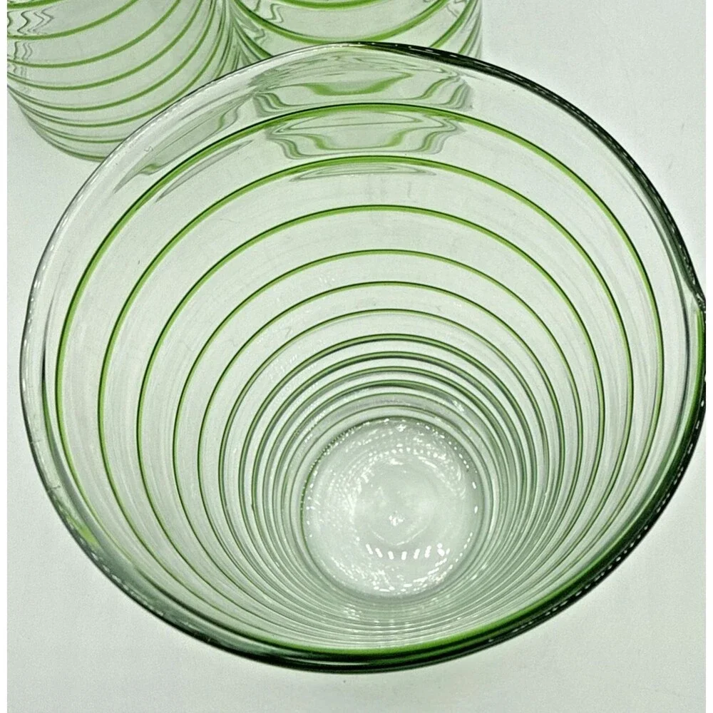 Crate & Barrel Green Swirl Tumblers Set Of 3 20 Oz New 379-077 Holiday